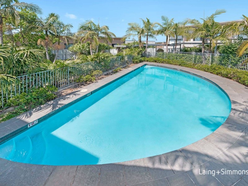 3/2-4 Ferndale Close, Constitution Hill NSW 2145