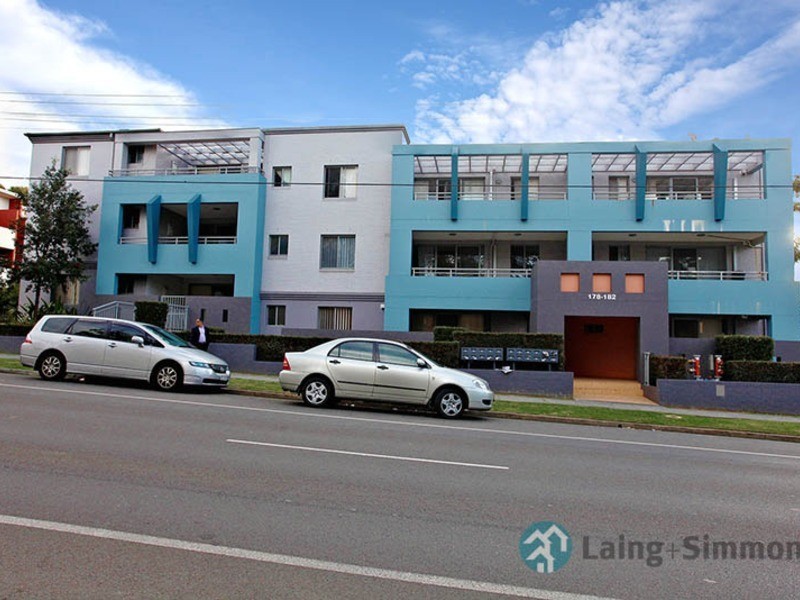 6/178-182  Bridge Road, Westmead NSW 2145
