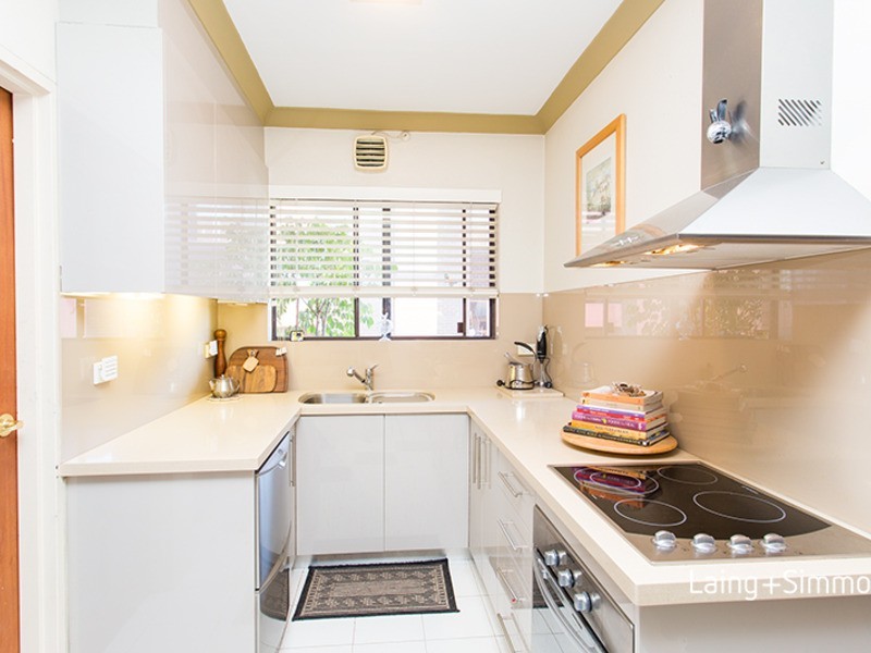 2/65 Virginia Street, Rosehill NSW 2142