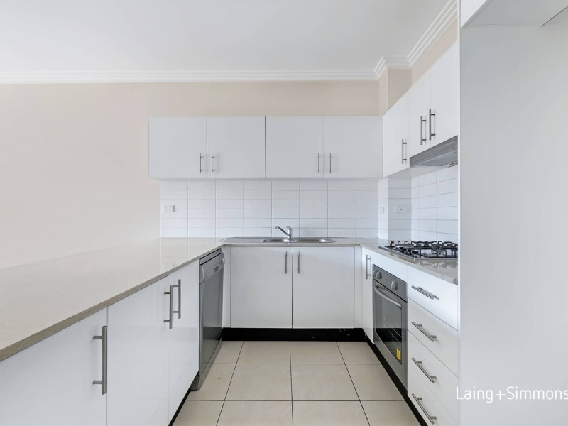 28/2-6 Howard Avenue, Northmead NSW 2152