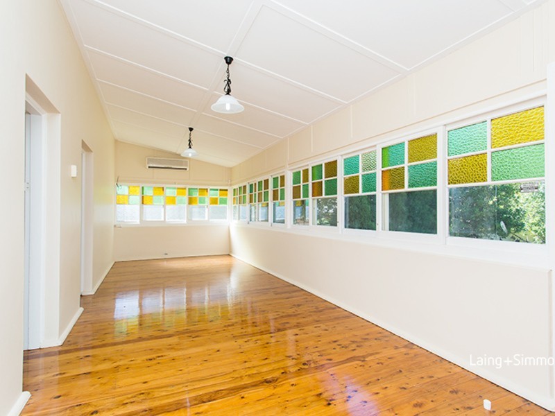 4 Hammers Road, Northmead NSW 2152