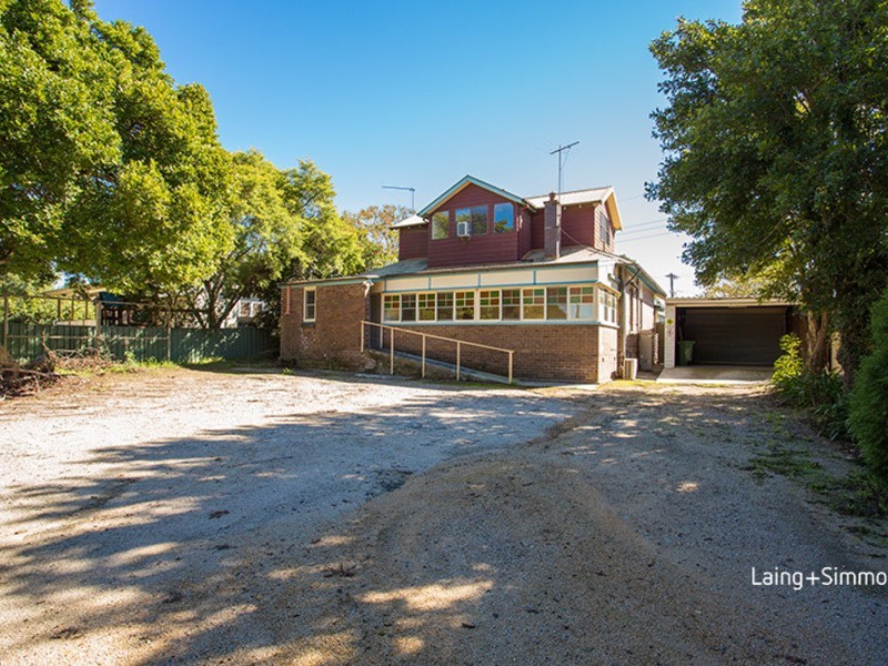 4 Hammers Road, Northmead NSW 2152