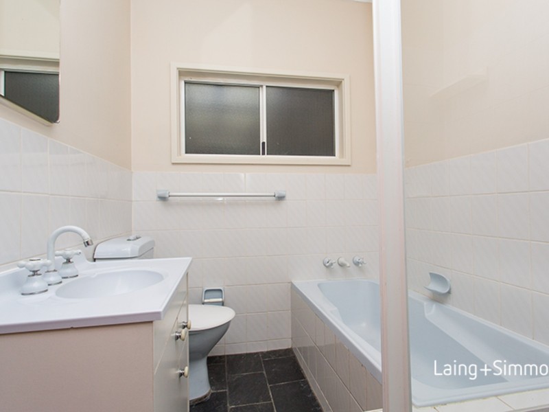 1 Northmead Avenue, Northmead NSW 2152