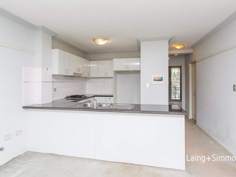 10/392-402 Windsor Road, Baulkham Hills NSW 2153