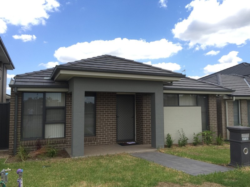 134 Hezlettt Road, Kellyville NSW 2155