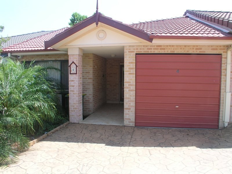 4/1-3 School Parade, Westmead NSW 2145