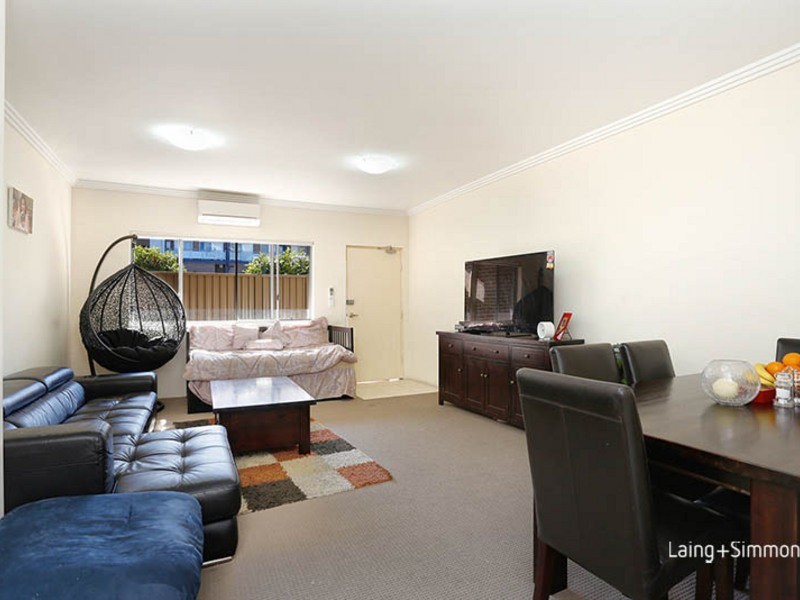 18/2-6 Howard Avenue, Northmead NSW 2152