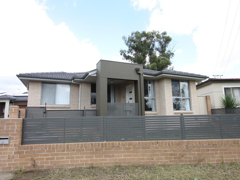 1/12 Dudley Avenue, Blacktown NSW 2148