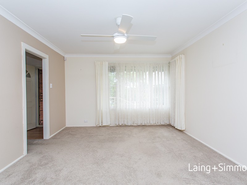 9 Almond Street, Constitution Hill NSW 2145