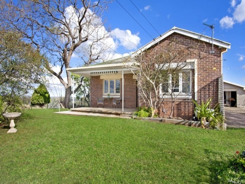 214 Castle Road, Orchard Hills NSW 2748