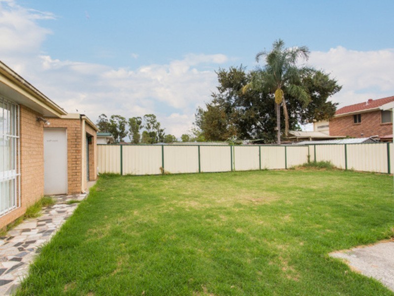 37 Lamerton Street, Oakhurst NSW 2761