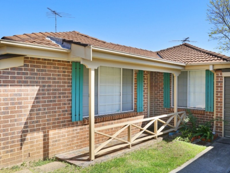 12/212 Harrow Road, Glenfield NSW 2167