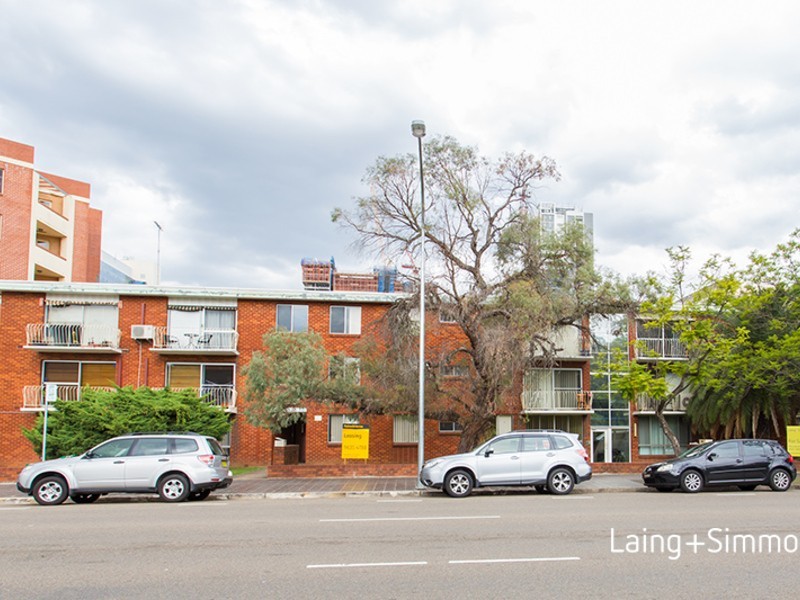 8/2-4 Pitt Street, Parramatta NSW 2150