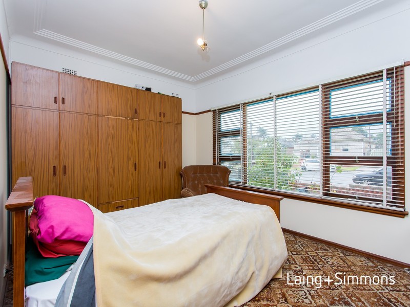 23 Chamberlain Road, Guildford NSW 2161
