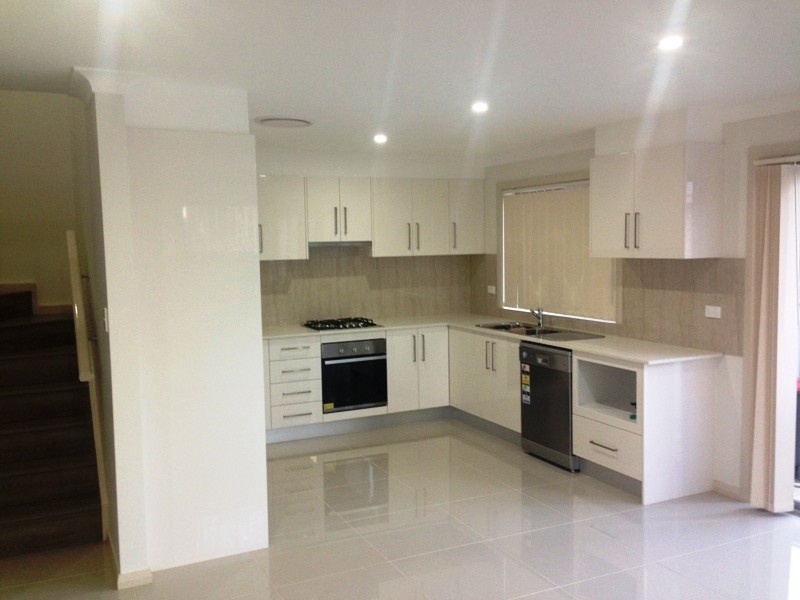 2/62 Hampden Road, South Wentworthville NSW 2145