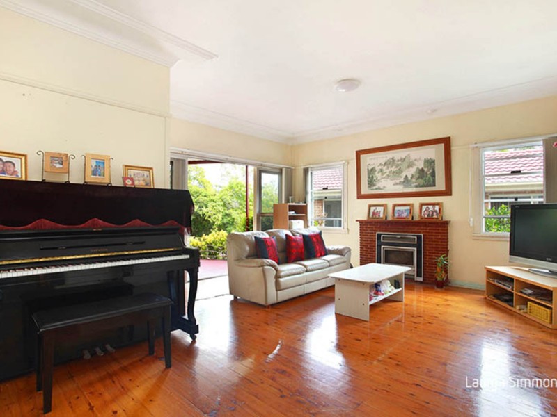 8 Mildred Street, Wentworthville NSW 2145