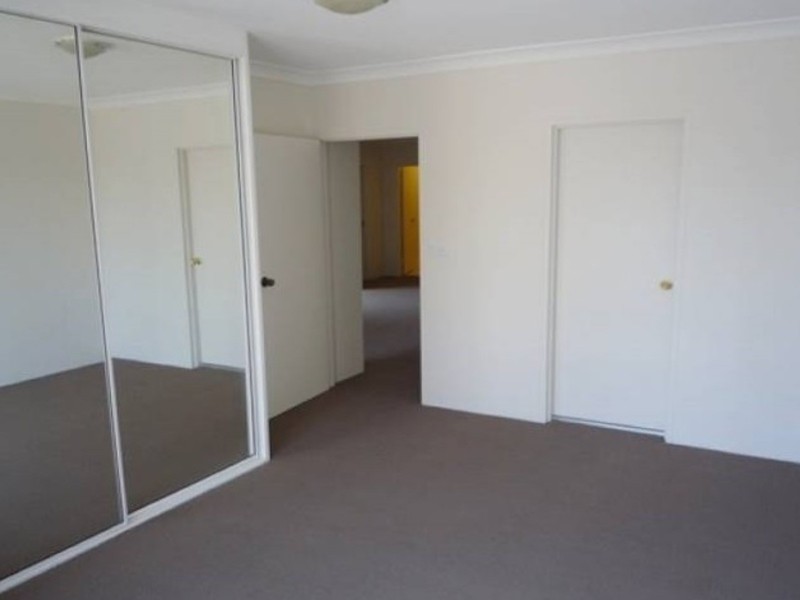 27/9-13 Griffiths Street, Blacktown NSW 2148