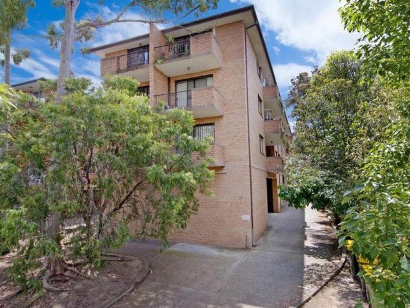8/10 Early Street, Parramatta NSW 2150