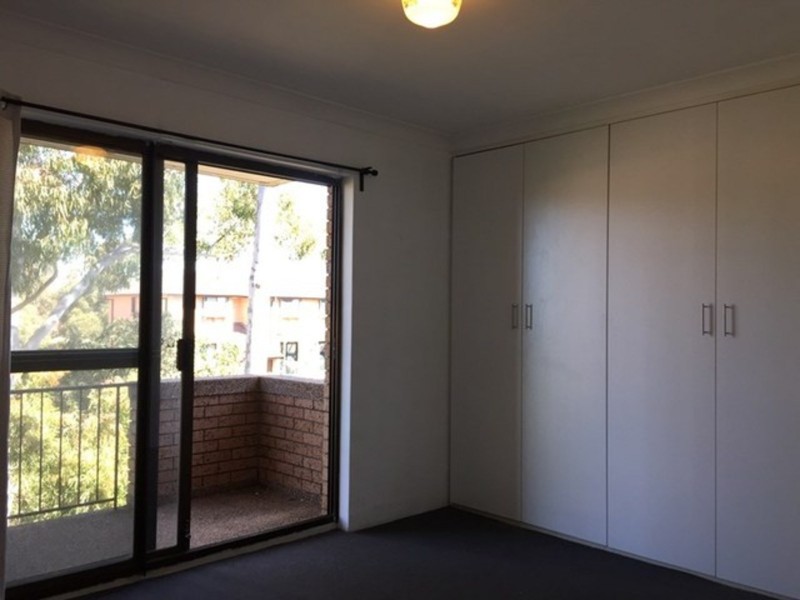 8/10 Early Street, Parramatta NSW 2150