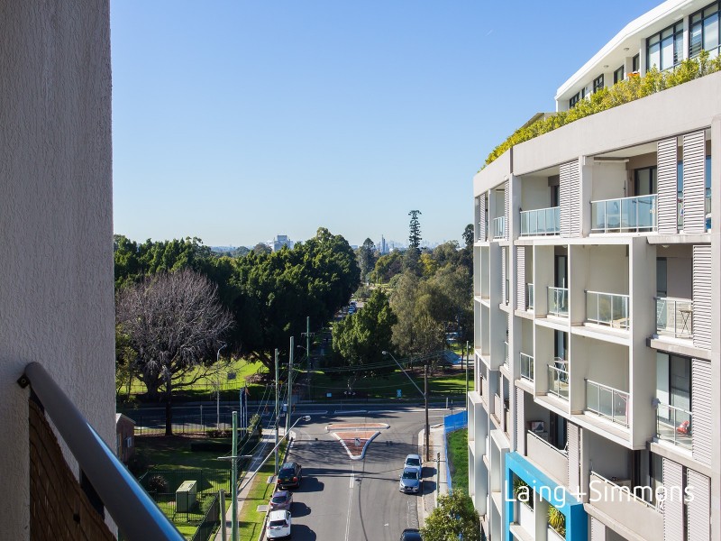 723/32 Hassall Street, Parramatta NSW 2150