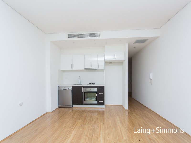 8/11-13 Old Northern Road, Baulkham Hills NSW 2153