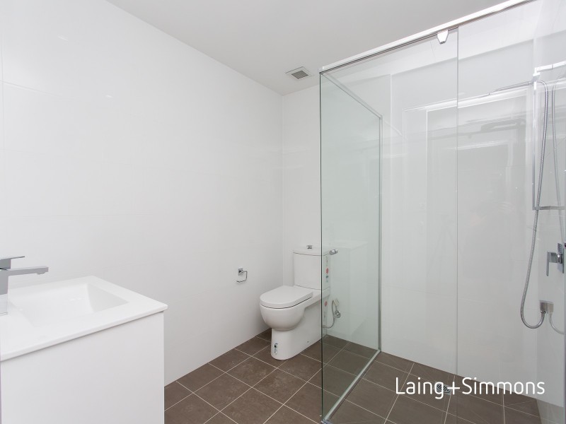 8/11-13 Old Northern Road, Baulkham Hills NSW 2153