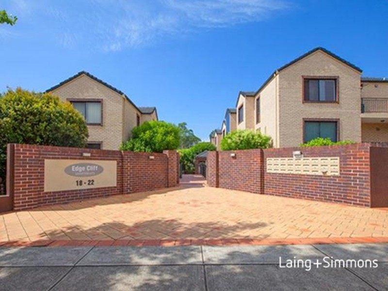1/18-22 Campbell Street, Northmead NSW 2152