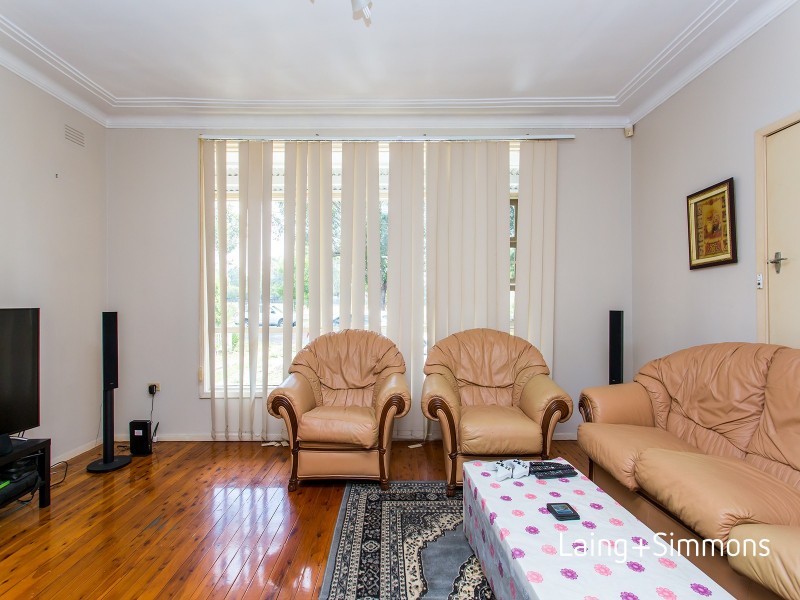 5 Harris Road, Constitution Hill NSW 2145