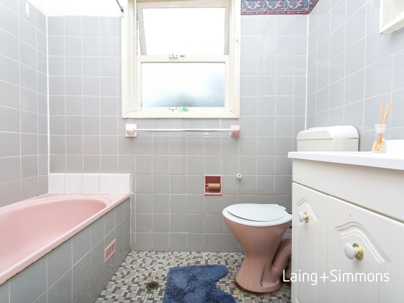 5 Harris Road, Constitution Hill NSW 2145