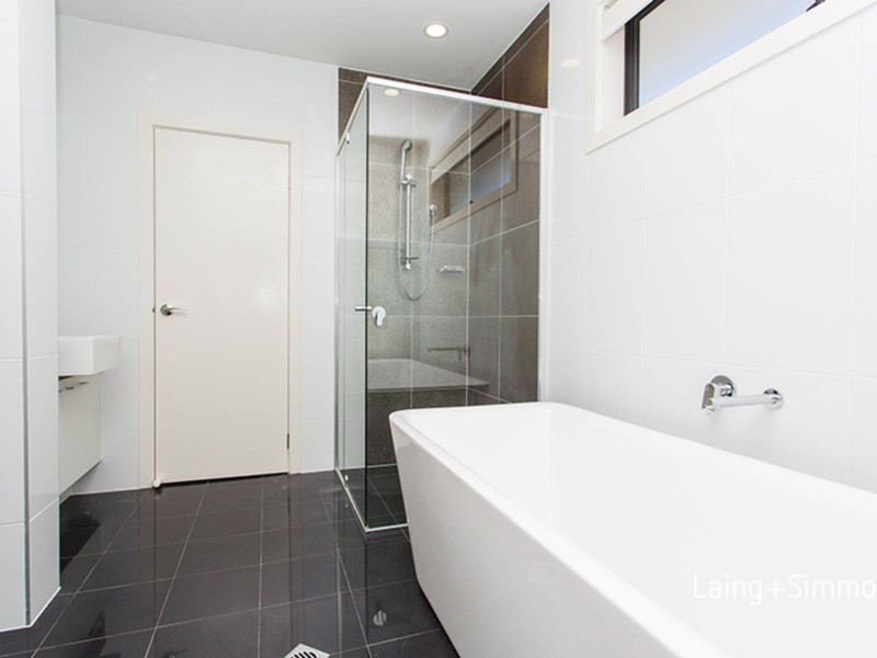 8 Calabrese Way, Kellyville NSW 2155