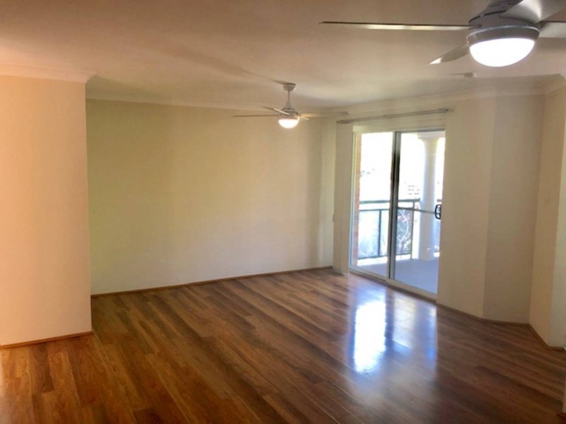 16/18 Thomas May Place, Westmead NSW 2145