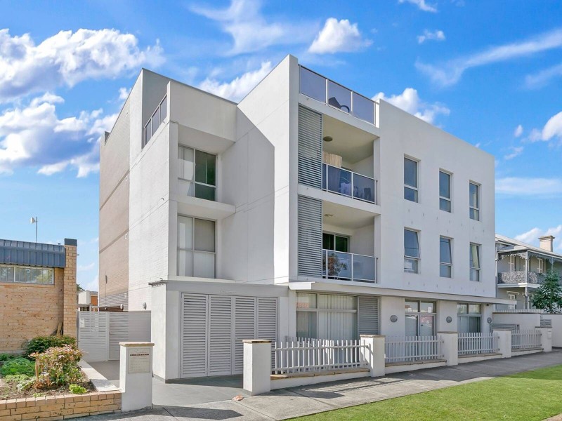 18/51A-53  High Street, Parramatta NSW 2150