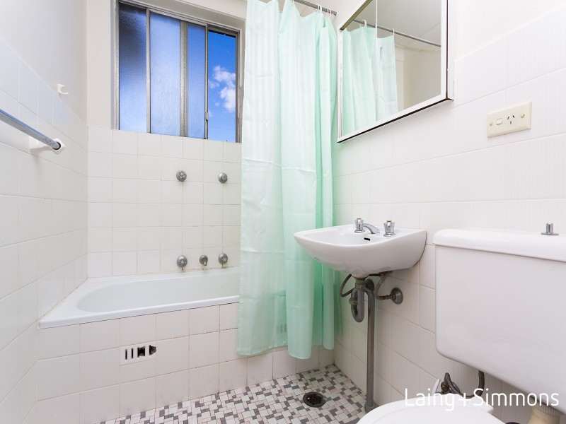 3/20A Edwin Street, Regents Park NSW 2143