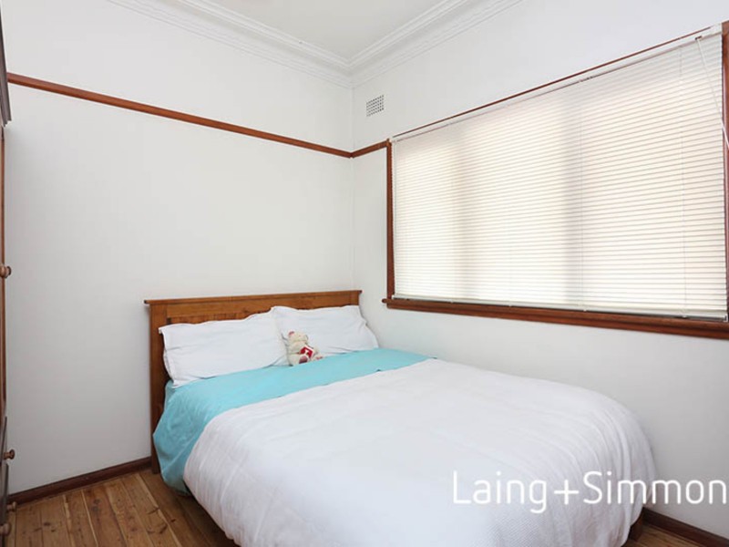 23 Chamberlain Road, Guildford NSW 2161