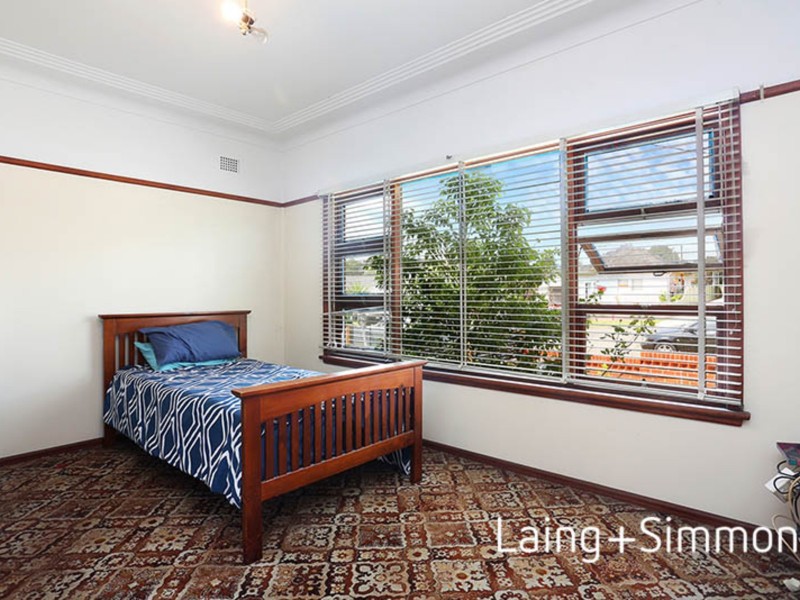 23 Chamberlain Road, Guildford NSW 2161