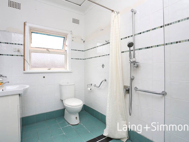 23 Chamberlain Road, Guildford NSW 2161