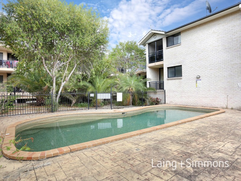 4/37-43 Good Street, Westmead NSW 2145