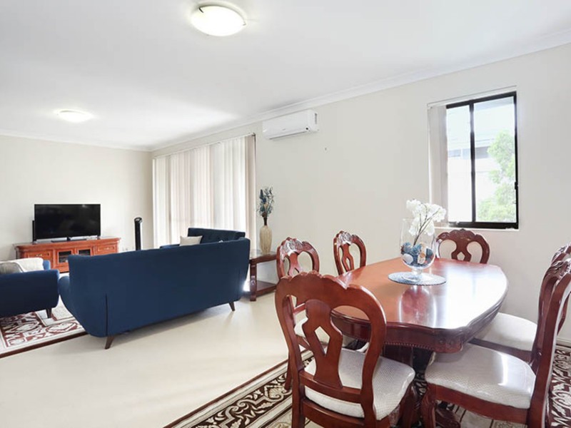 503/10 Refractory Court, Holroyd NSW 2142