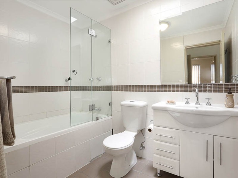 503/10 Refractory Court, Holroyd NSW 2142