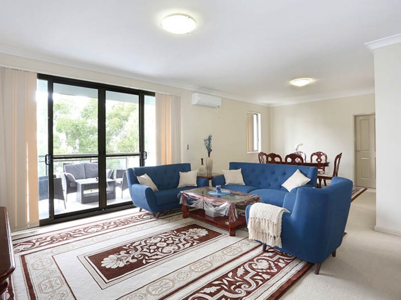 503/10 Refractory Court, Holroyd NSW 2142