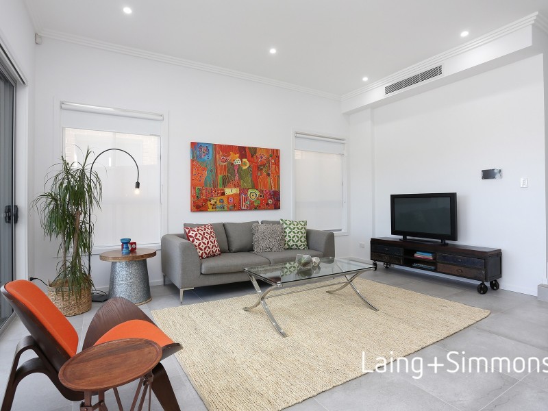 105 Cumberland Road, Greystanes NSW 2145