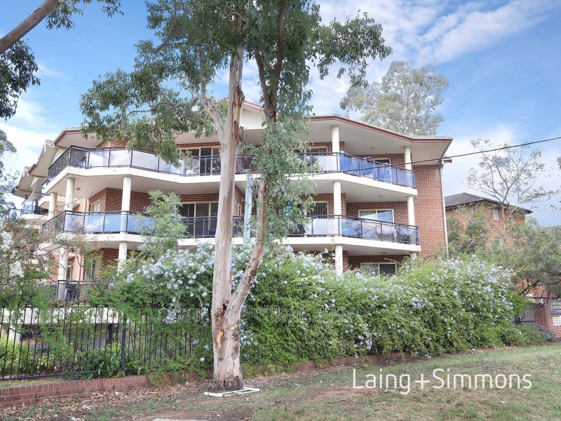 6/2-4 Oakes Street, Westmead NSW 2145