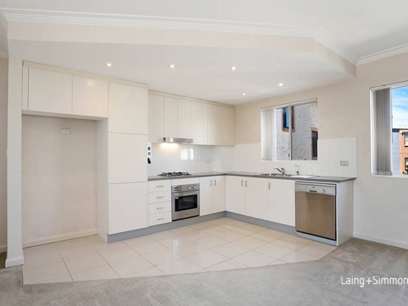 64/6-18 Redbank Road, Northmead NSW 2152