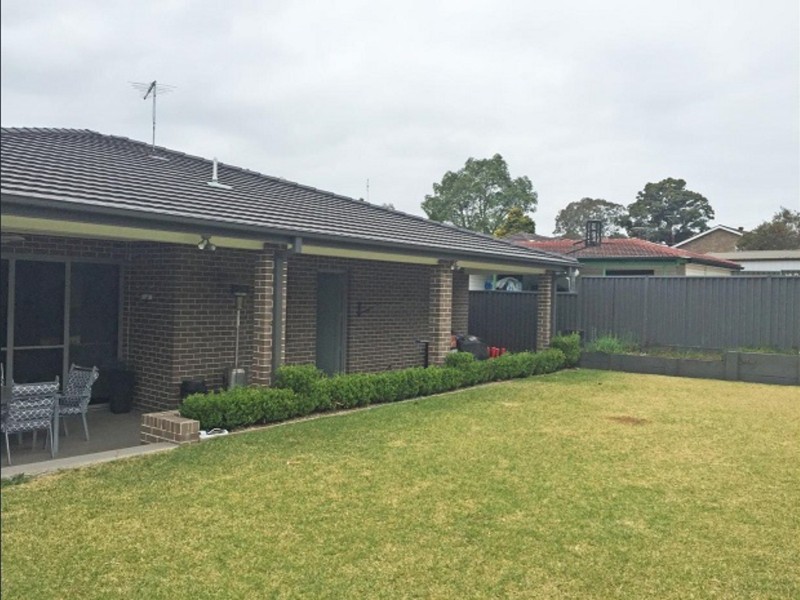 9 Greenleaf Street, Constitution Hill NSW 2145