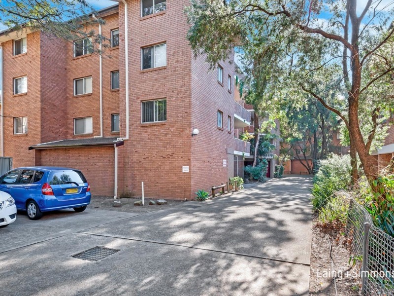 25/18-20 Thomas Street (enter via 45 Victoria Road), Parramatta NSW 2150