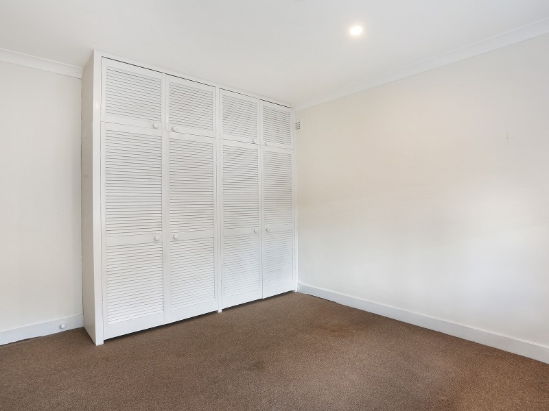 24 Constitution Road, Constitution Hill NSW 2145