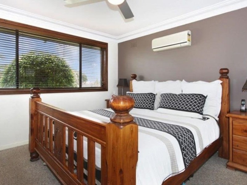 44 Pambula Crescent, Woodpark NSW 2164