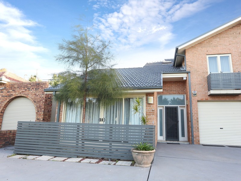 124 Coxs Road, North Ryde NSW 2113