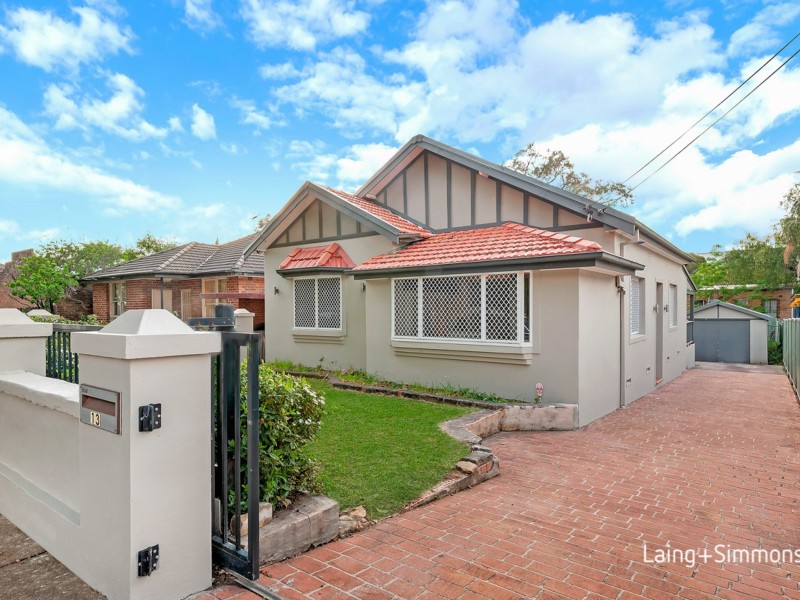 13 Courallie Avenue, Homebush West NSW 2140