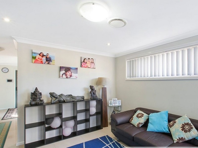 2/47 Knox Road, Doonside NSW 2767